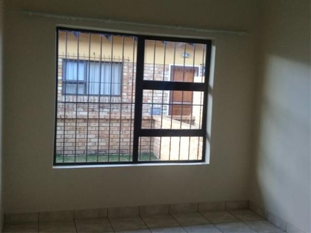 To Let 1 Bedroom Property for Rent in Vaalpark Free State